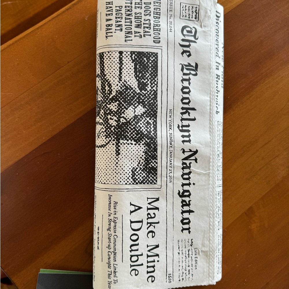 NWT & Sealed Glitzy Ritzy Newspaper Clutch Kate Spade - Picture 8 of 11